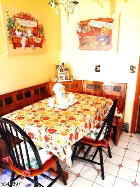 Hopatcong, New Jersey, 07821, United States, 3 Bedrooms Bedrooms, ,3 BathroomsBathrooms,Residential,For Sale,1812761