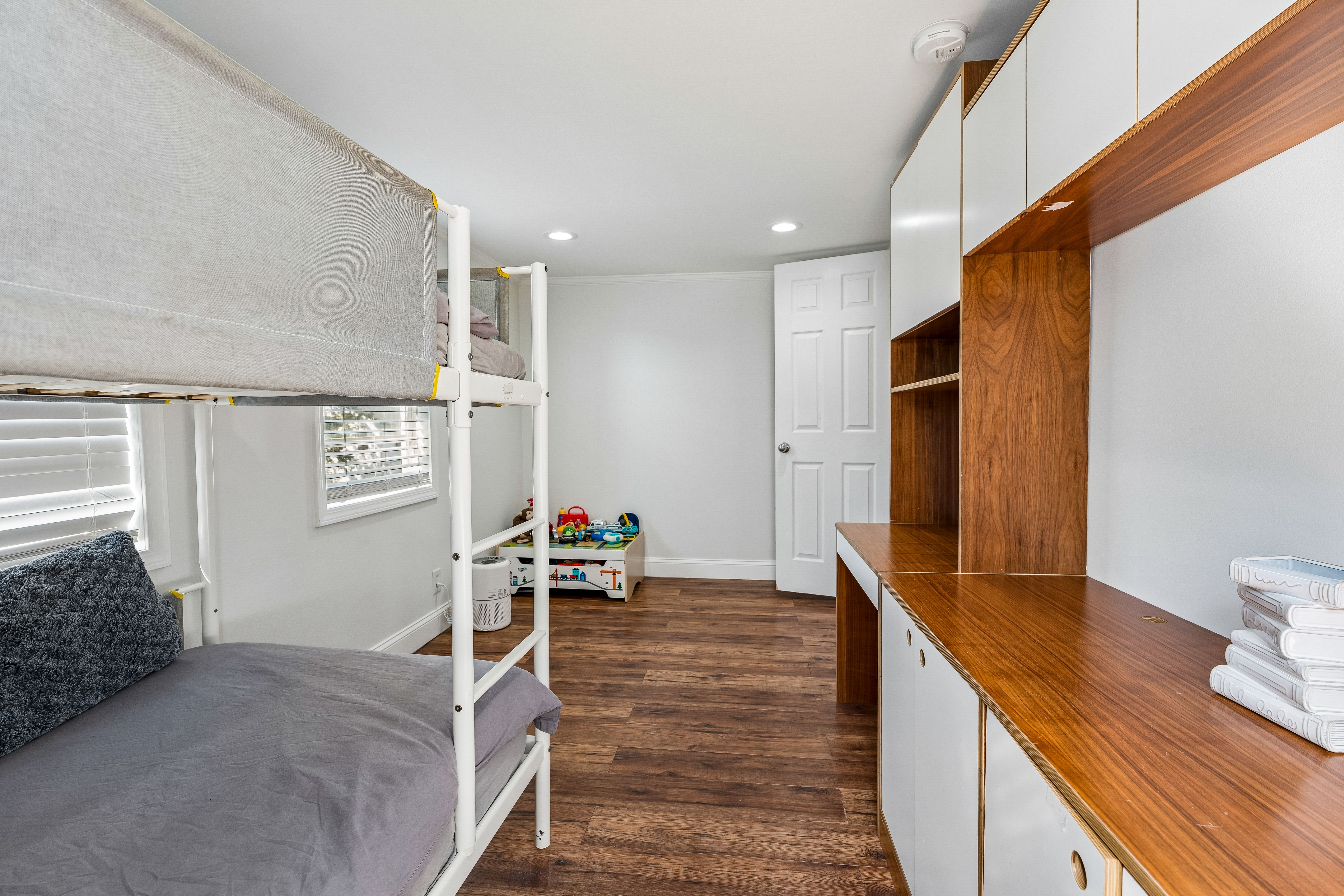  26 Oak Street, Bloomingdale, NJ 07403 - 物件實景