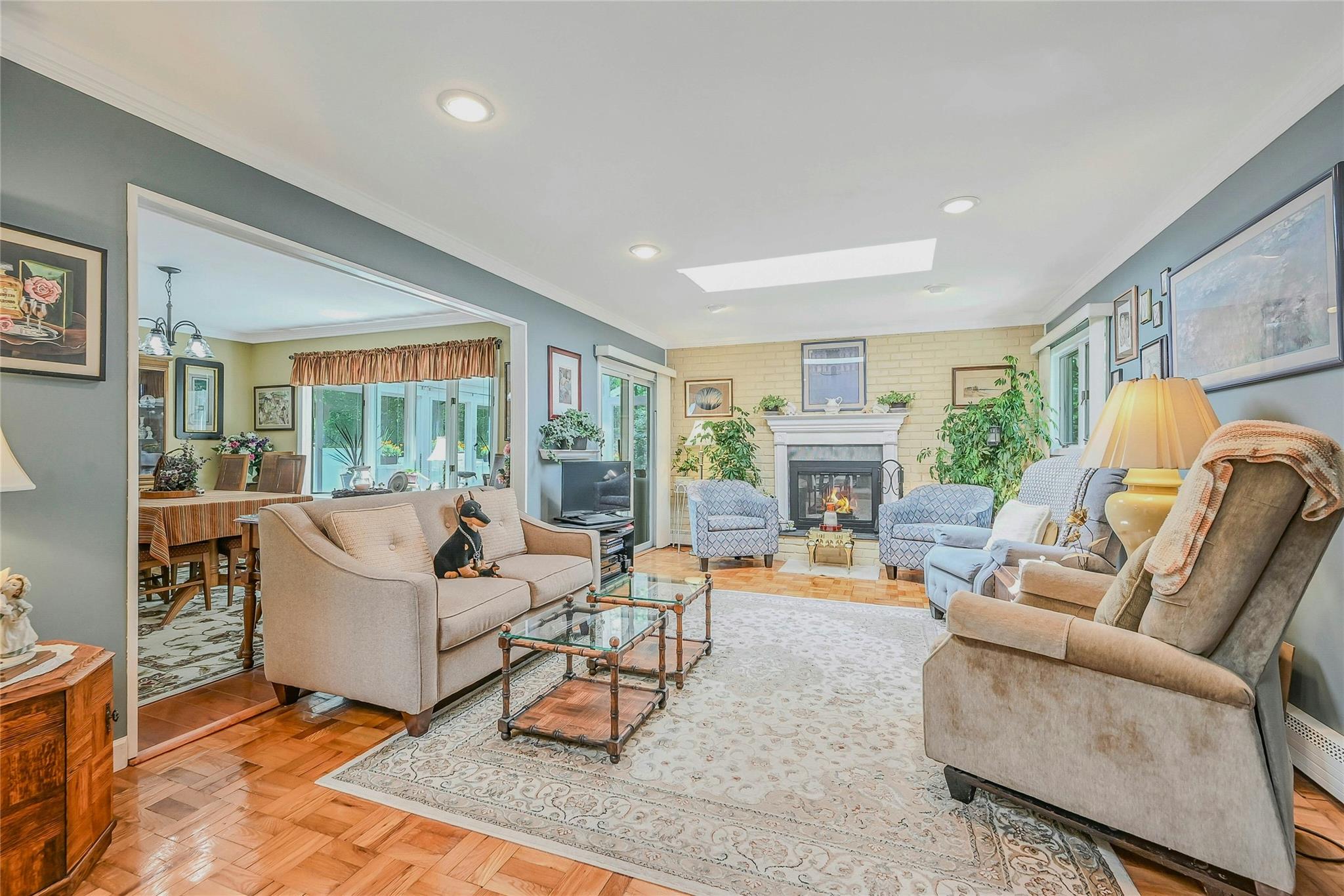 Sayville, New York, 11782, United States, 3 Bedrooms Bedrooms, ,2 BathroomsBathrooms,Residential,For Sale,1892775