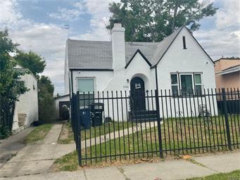 Los Angeles, California, 90002, United States, 2 Bedrooms Bedrooms, ,1 BathroomBathrooms,Residential,For Sale,1809655