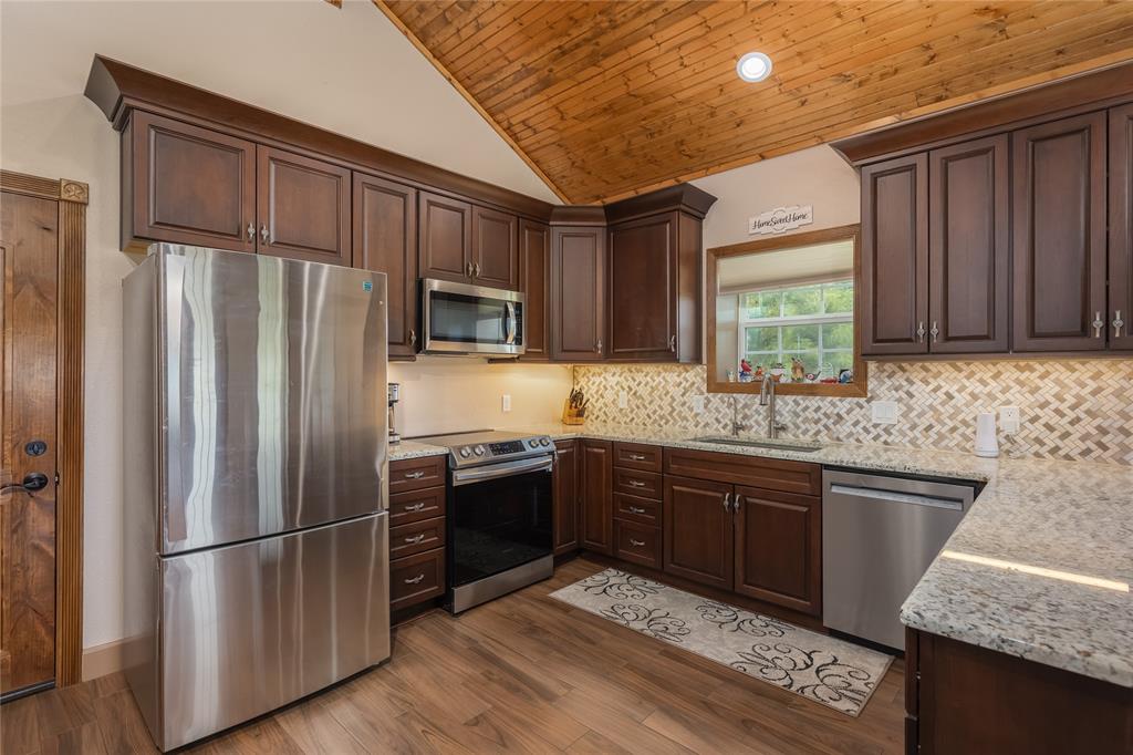 Springtown, Texas, 76082, United States, 1 Bedroom Bedrooms, ,1 BathroomBathrooms,Residential,For Sale,1943619