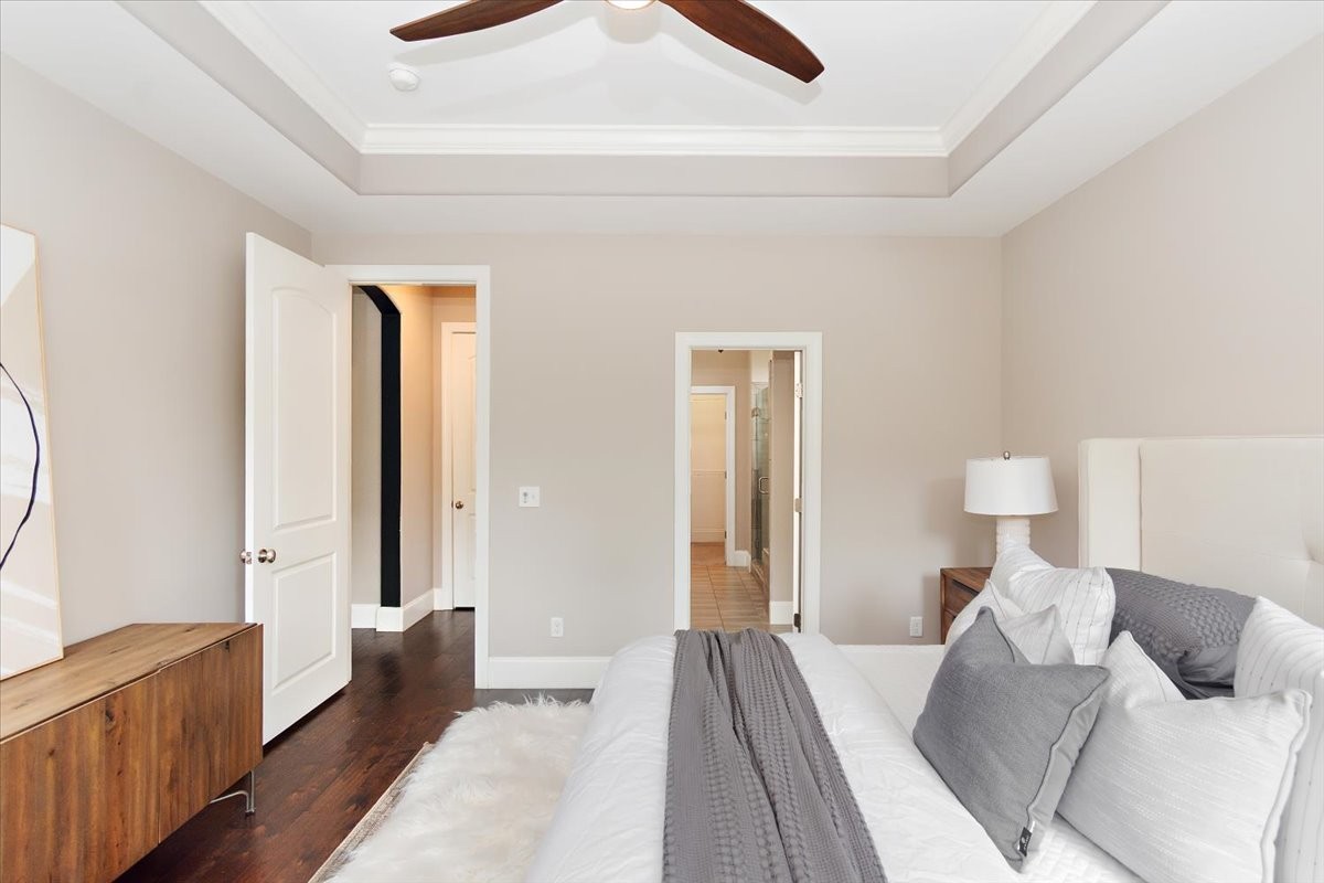 Nashville, Tennessee, 37209, United States, 4 Bedrooms Bedrooms, ,4 BathroomsBathrooms,Residential,For Sale,1827878