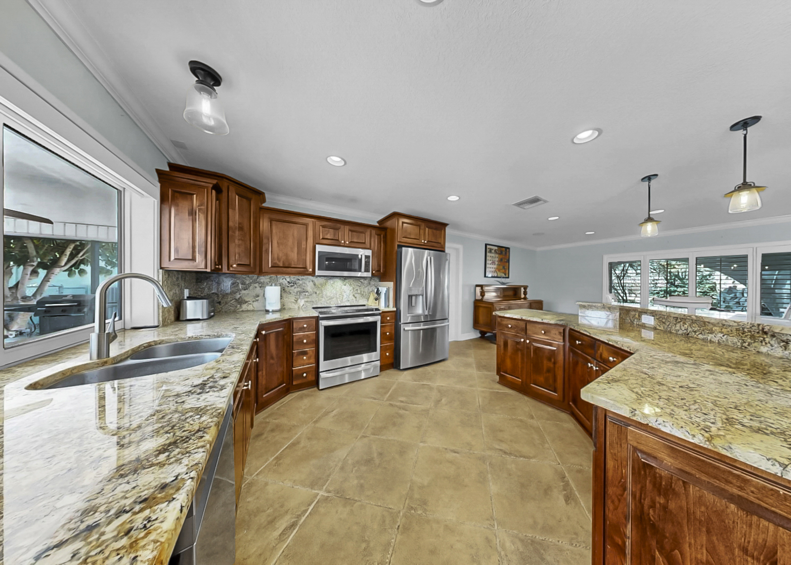 Apollo Beach, Florida, 33572, United States, 3 Bedrooms Bedrooms, ,2 BathroomsBathrooms,Residential,For Sale,2014818