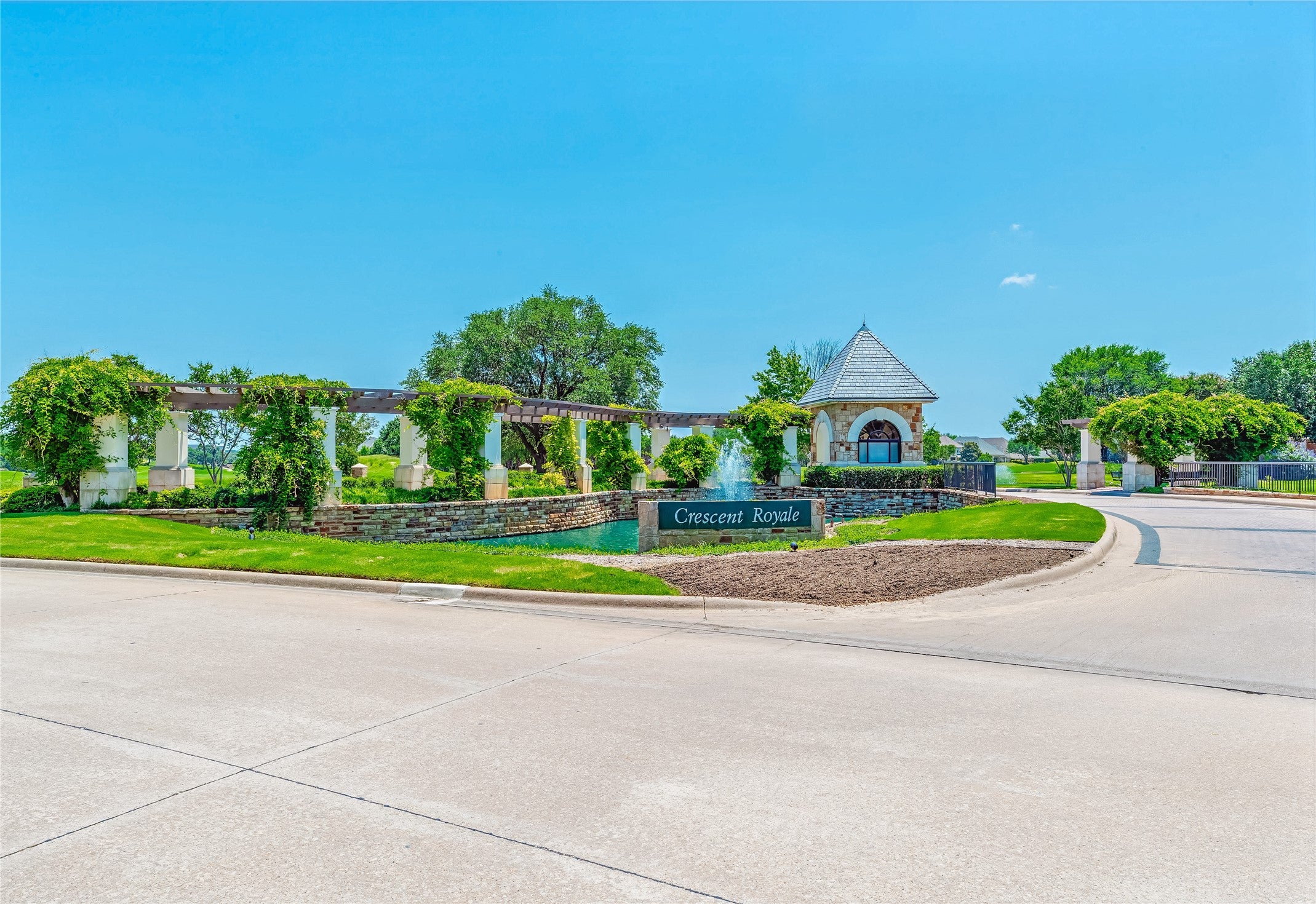 Southlake, Texas, 76092, United States, 3 Bedrooms Bedrooms, ,3 BathroomsBathrooms,Residential,For Sale,1841615