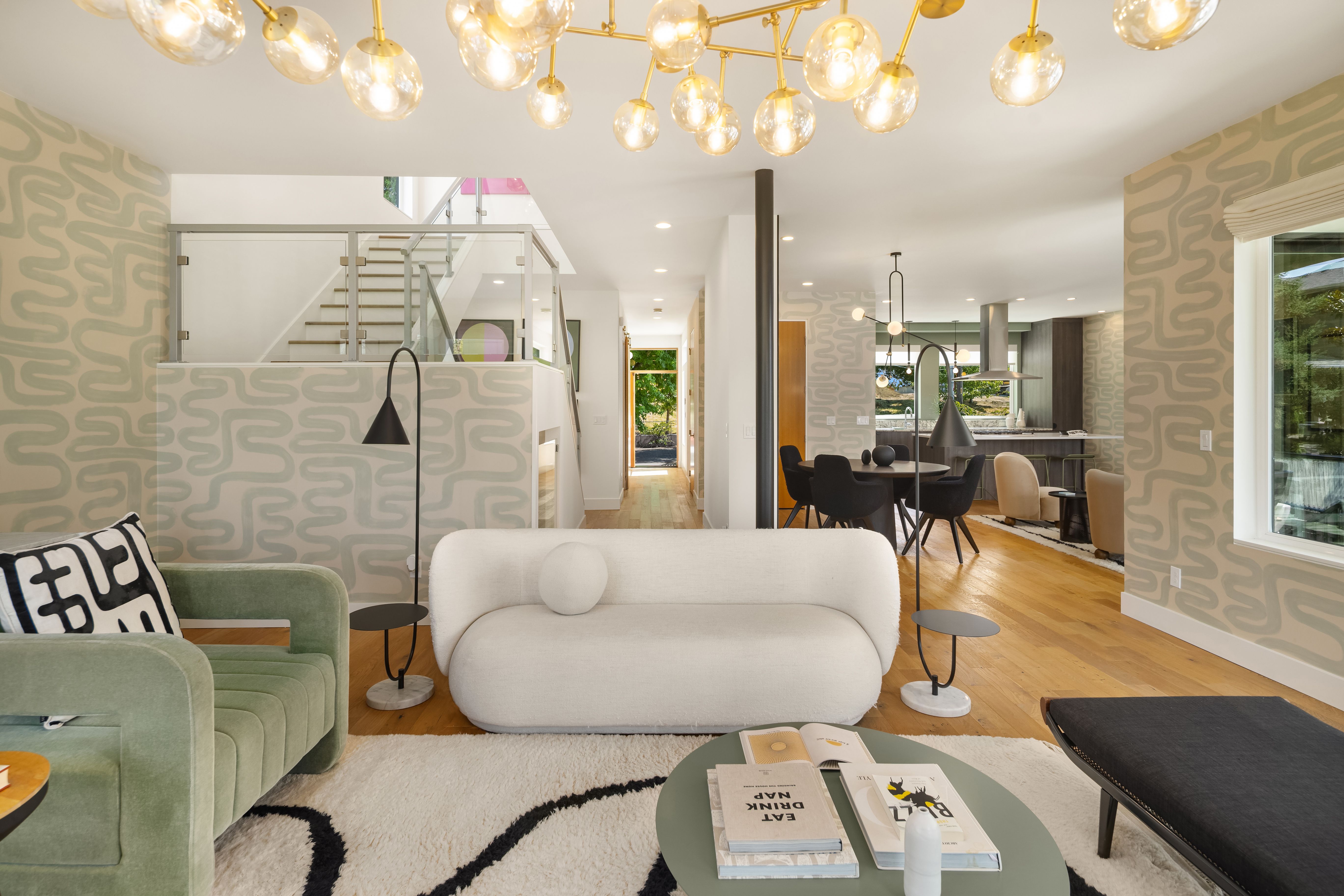  3215 39th Ave W, Seattle, WA 98199 - 物件實景