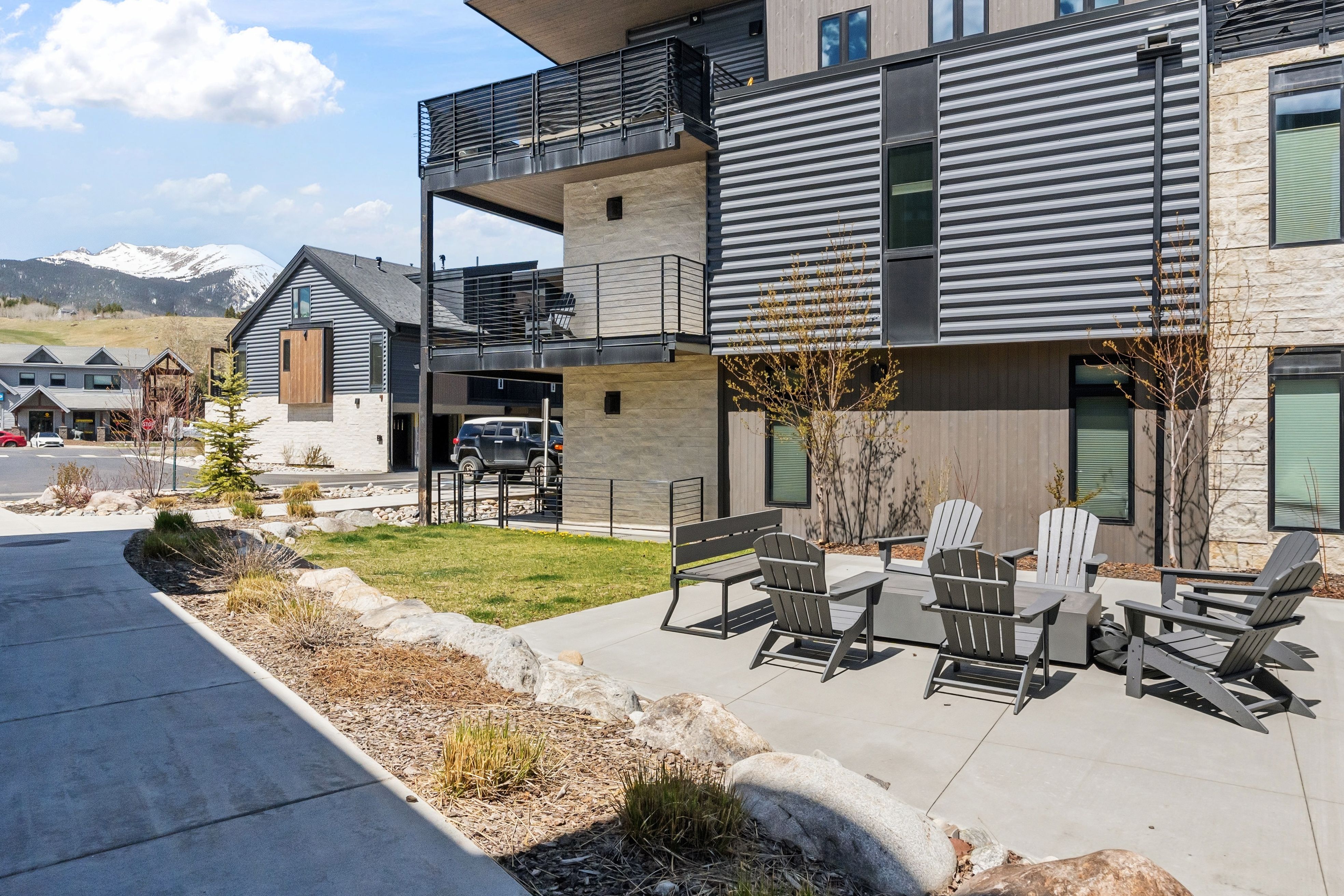  930 Blue River Parkway, Silverthorne, CO, 80498 - 物件實景