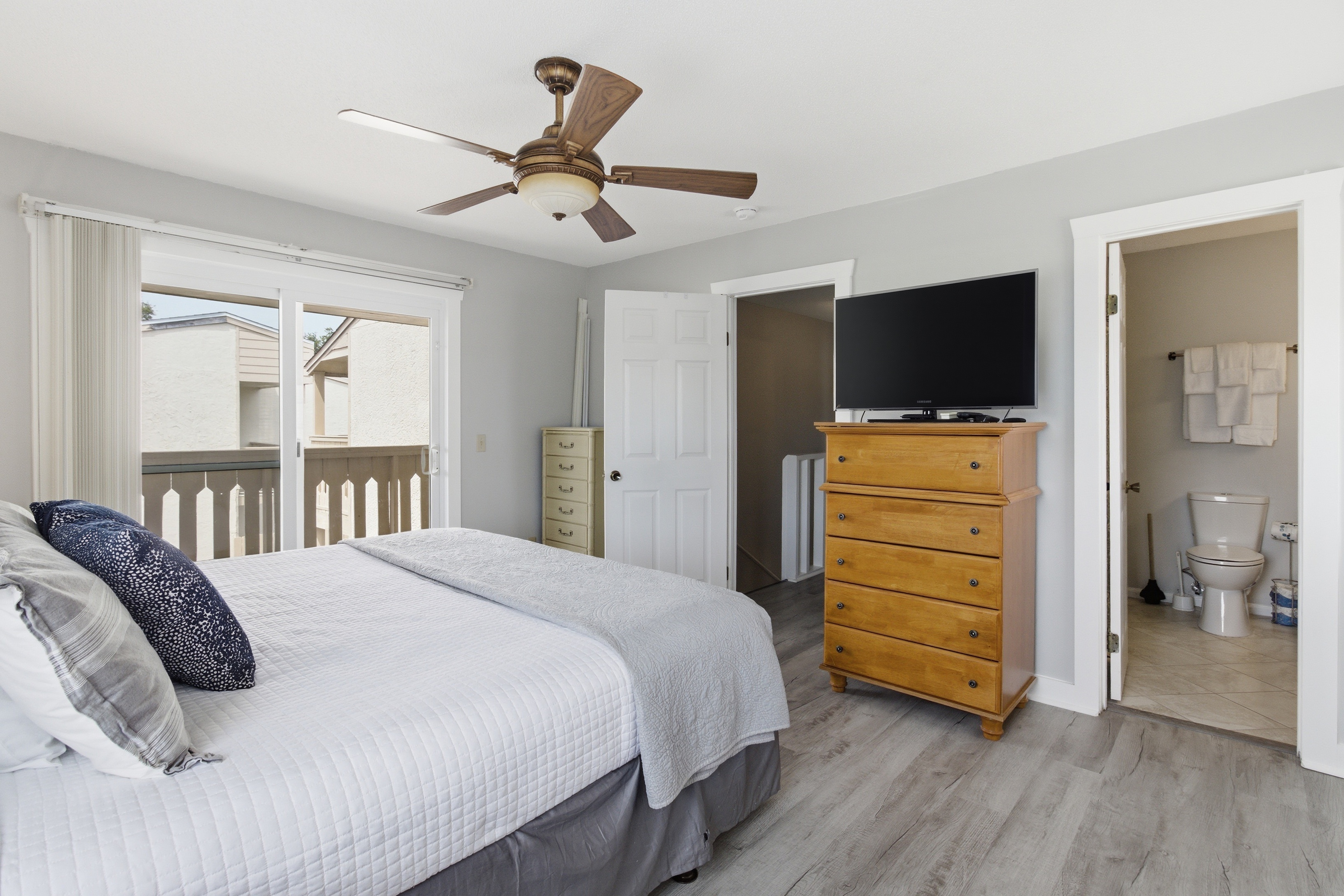  Amenity-Rich Beach Townhome Near Pier Park - 物件實景