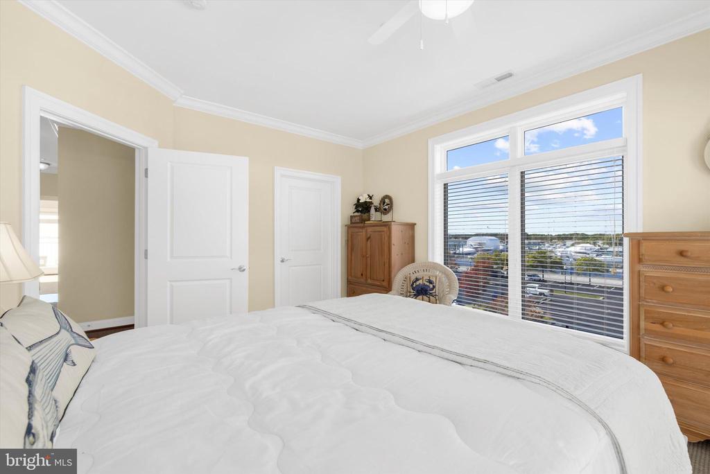 Grasonville, Maryland, 21638, United States, 4 Bedrooms Bedrooms, ,4 BathroomsBathrooms,Residential,For Sale,1989342