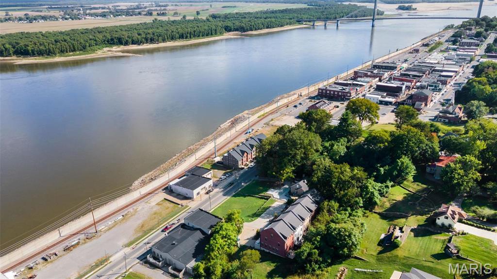290 N Main Street, Cape Girardeau, Missouri, 63701, United States, 2 Bedrooms Bedrooms, ,5 BathroomsBathrooms,Residential,For Sale,290 N Main Street,1425485