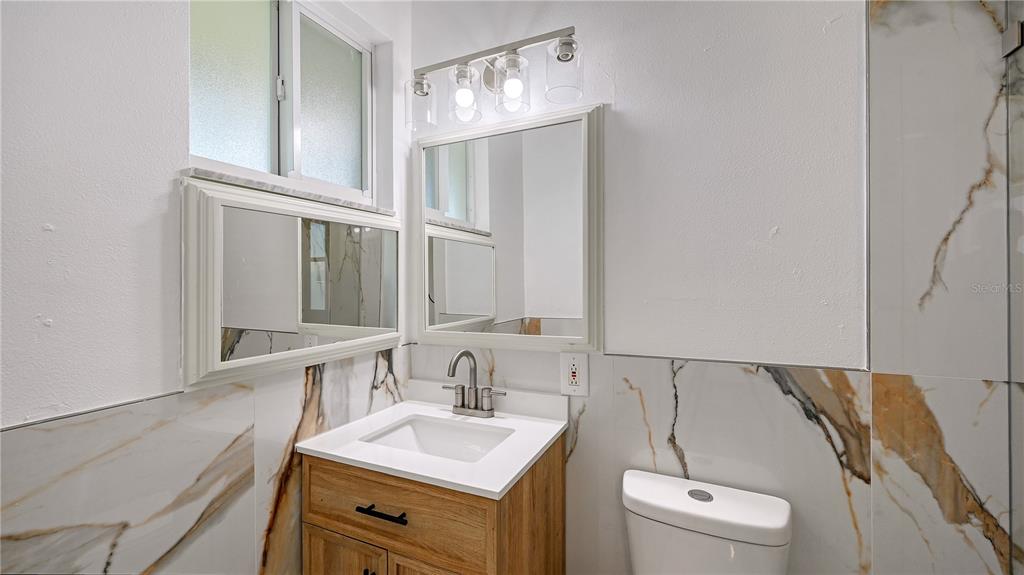 Sarasota, Florida, 34236, United States, 2 Bedrooms Bedrooms, ,2 BathroomsBathrooms,Residential,For Sale,1932959