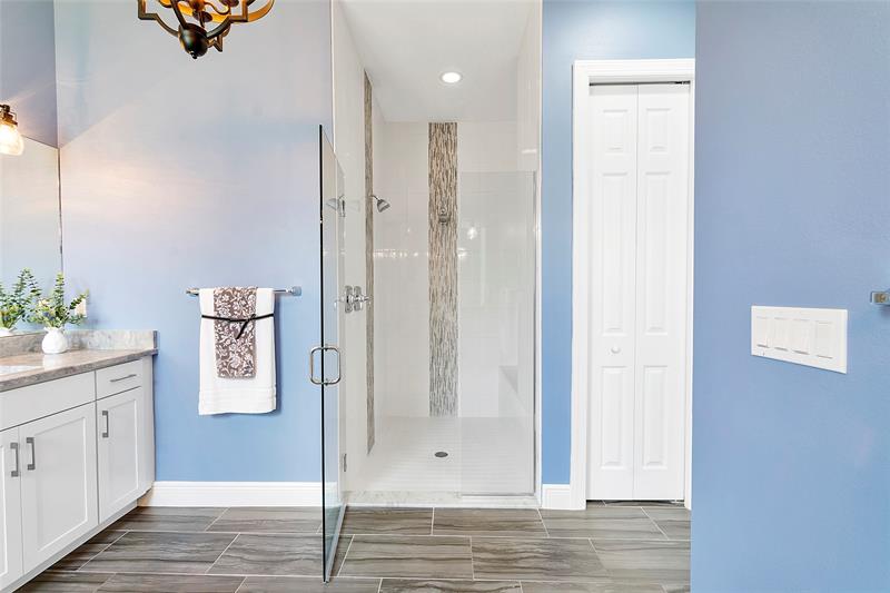 Port St Lucie, Florida, 34987, United States, 3 Bedrooms Bedrooms, ,4 BathroomsBathrooms,Residential,For Sale,2002131