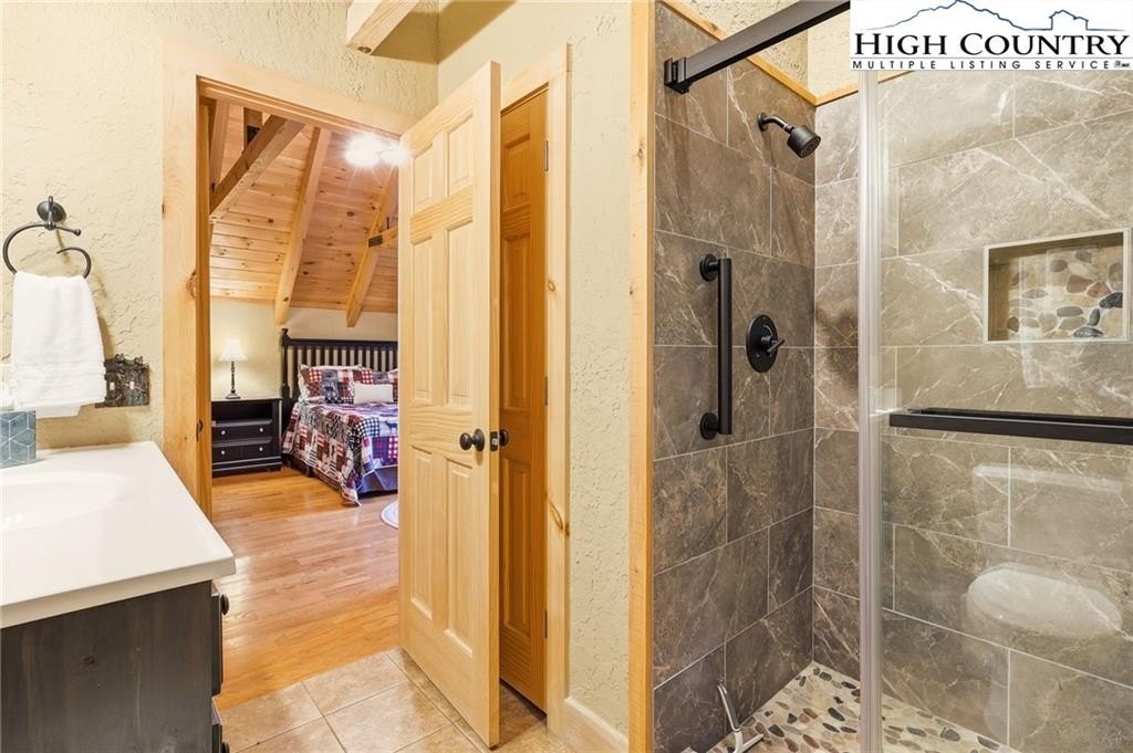 Ferguson, North Carolina, 28624, United States, 3 Bedrooms Bedrooms, ,2 BathroomsBathrooms,Residential,For Sale,1989940