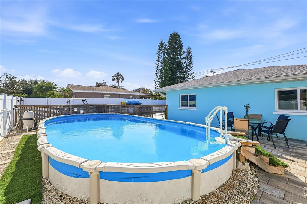 Dunedin, Florida, 34698, United States, 3 Bedrooms Bedrooms, ,2 BathroomsBathrooms,Residential,For Sale,2003433