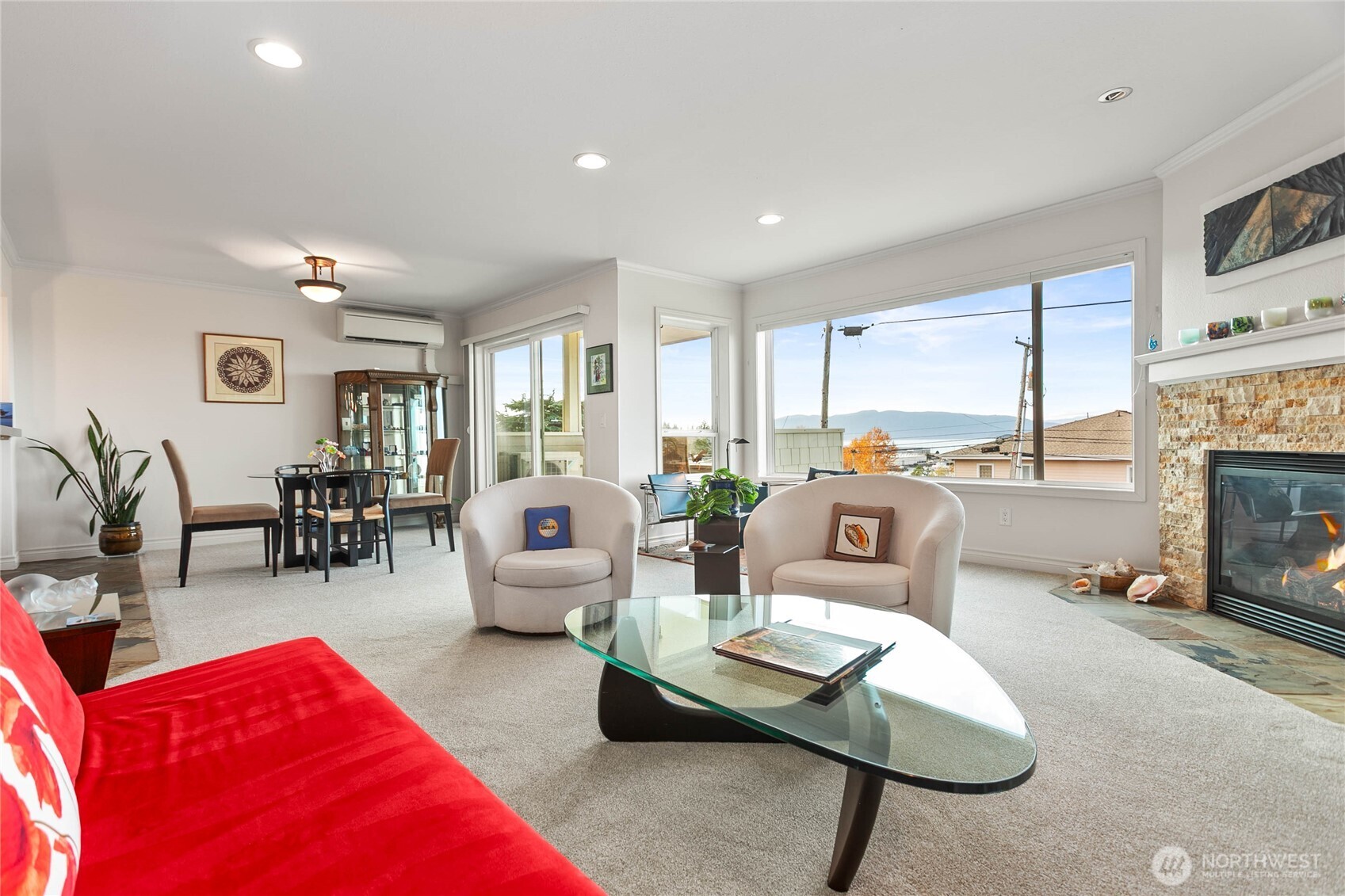 Bellingham, Washington, 98225, United States, 2 Bedrooms Bedrooms, ,1 BathroomBathrooms,Residential,For Sale,1996798