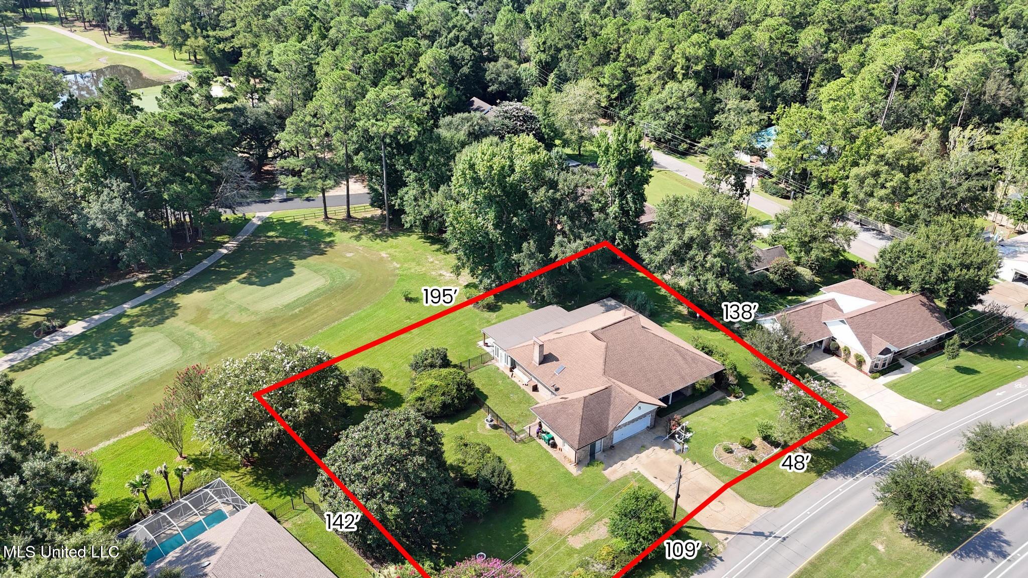 Diamondhead, Mississippi, 39525, United States, 3 Bedrooms Bedrooms, ,4 BathroomsBathrooms,Residential,For Sale,1923554