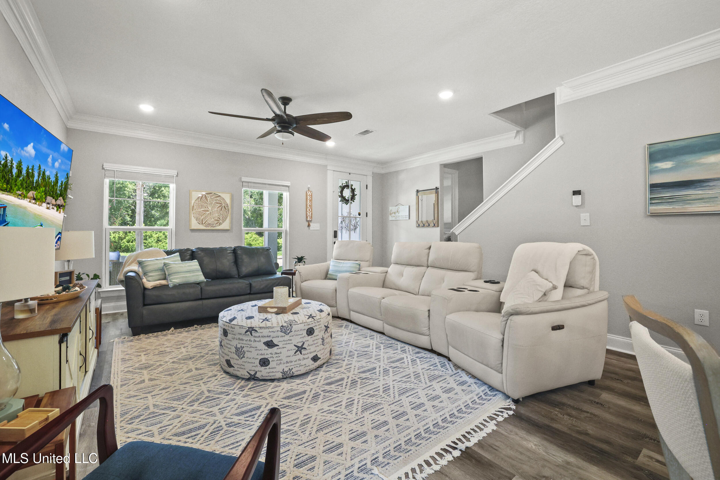 Biloxi, Mississippi, 39531, United States, 3 Bedrooms Bedrooms, ,3 BathroomsBathrooms,Residential,For Sale,1906978