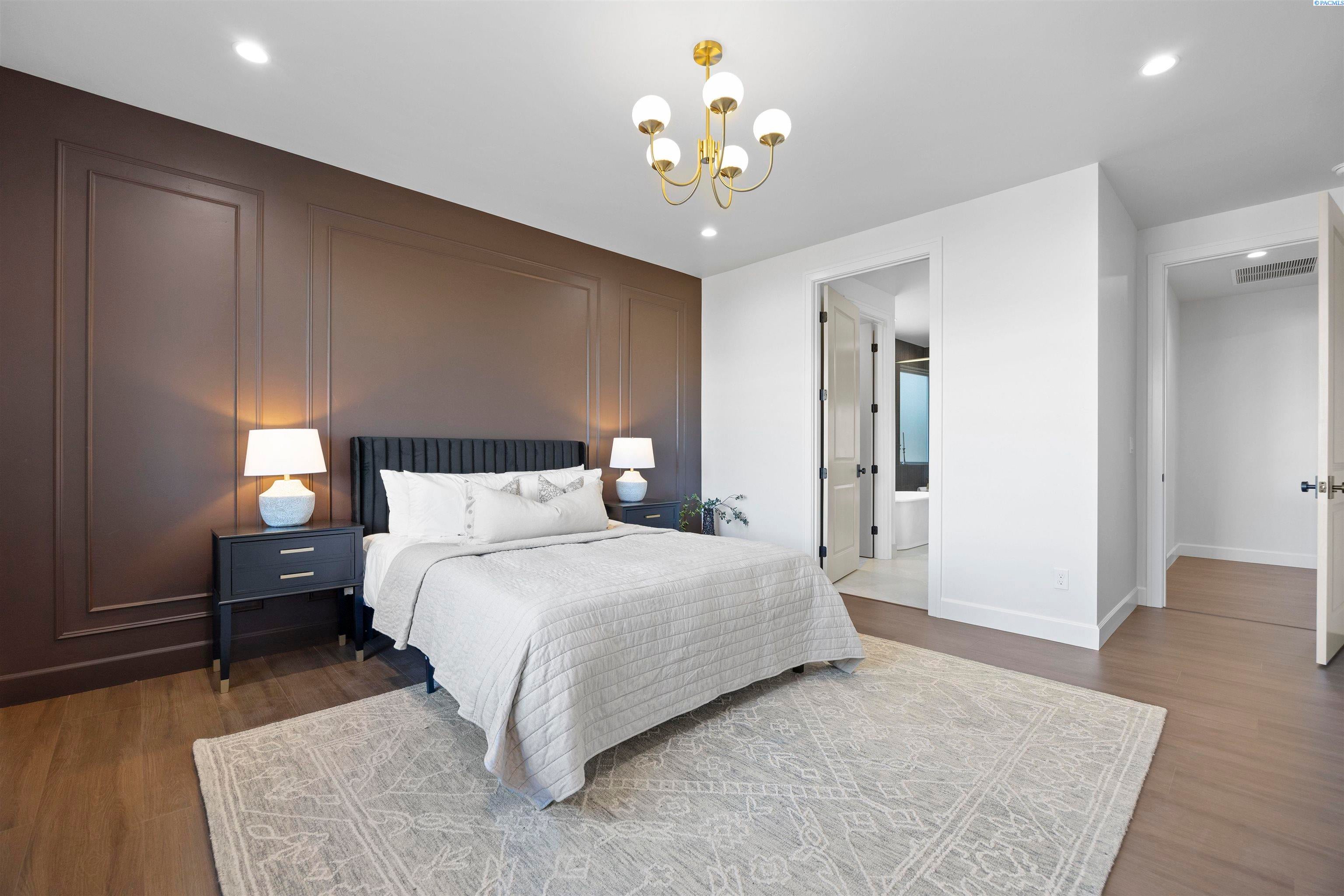 Richland, Washington, 99352, United States, 4 Bedrooms Bedrooms, ,3 BathroomsBathrooms,Residential,For Sale,2021768