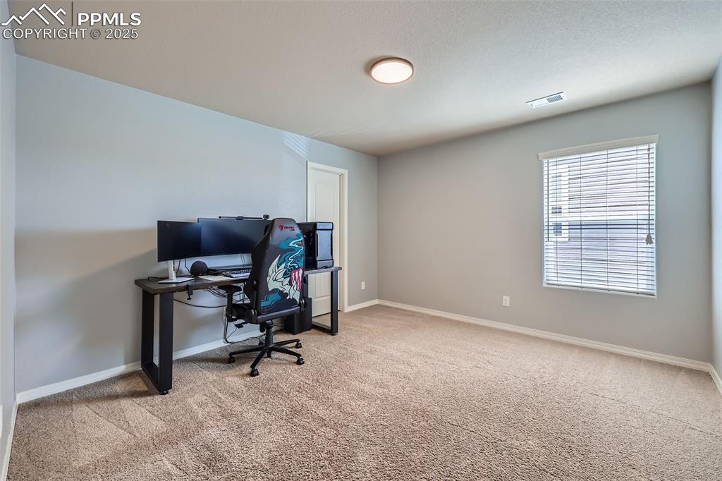 Colorado Springs, Colorado, 80908, United States, 3 Bedrooms Bedrooms, ,3 BathroomsBathrooms,Residential,For Sale,1898644