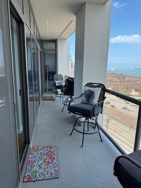 Chicago, Illinois, 60605, United States, 2 Bedrooms Bedrooms, ,2 BathroomsBathrooms,Residential,For Sale,1751955