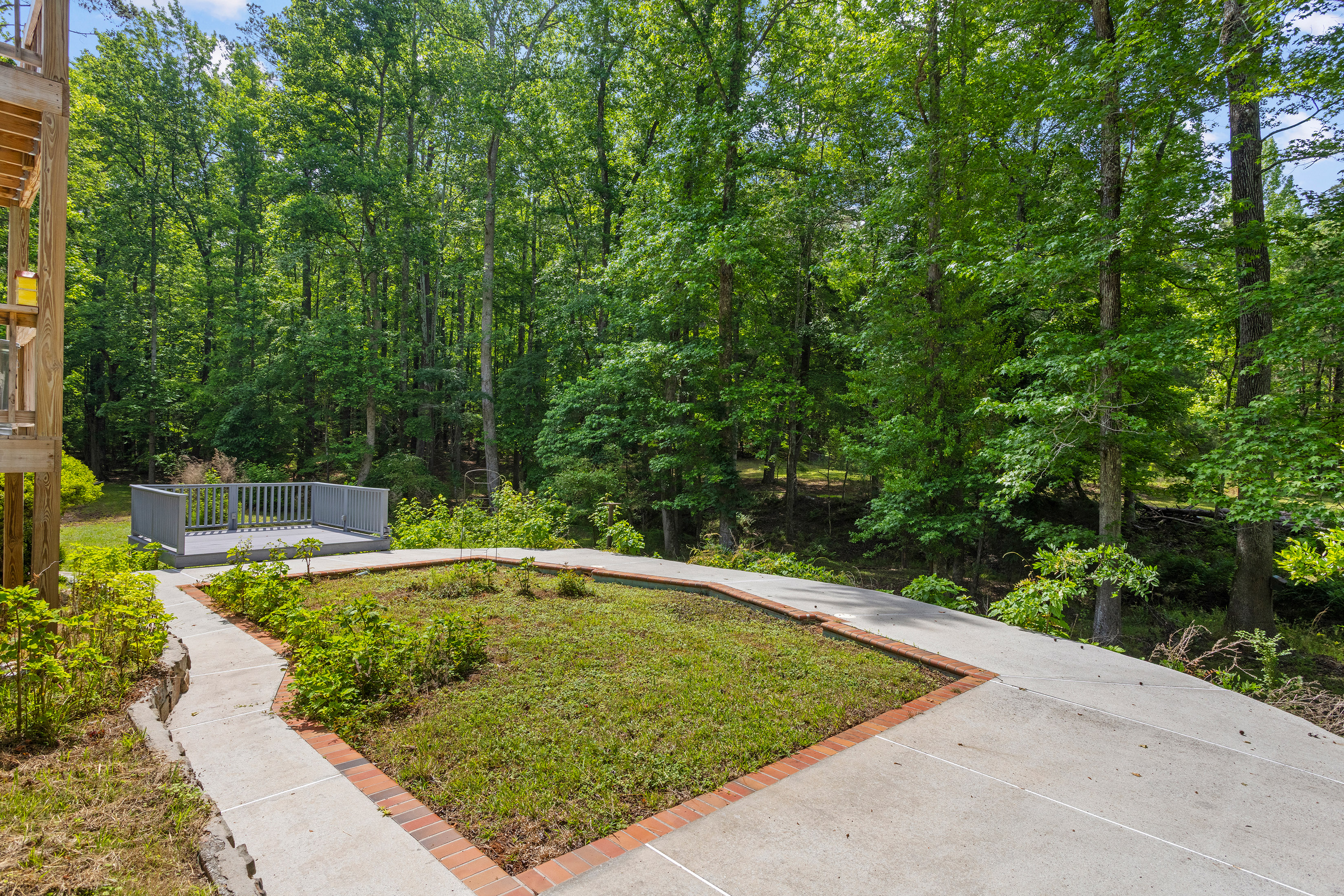  Charming Brick Farmhouse in Chattahoochee Hills - 物件實景