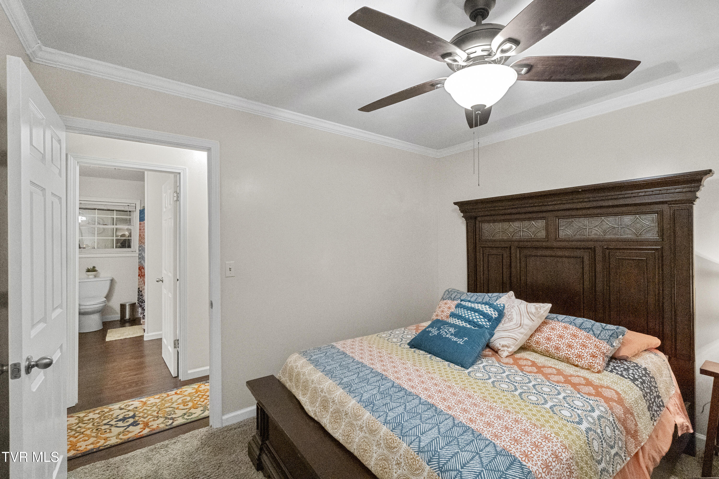 Greeneville, Tennessee, 37743, United States, 3 Bedrooms Bedrooms, ,2 BathroomsBathrooms,Residential,For Sale,1990242