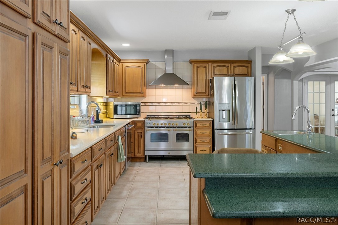 Dunnellon, Florida, 34431, United States, 4 Bedrooms Bedrooms, ,2 BathroomsBathrooms,Residential,For Sale,1920438