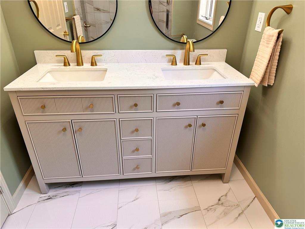 Washington Twp, Pennsylvania, 18080, United States, 3 Bedrooms Bedrooms, ,3 BathroomsBathrooms,Residential,For Sale,1984610