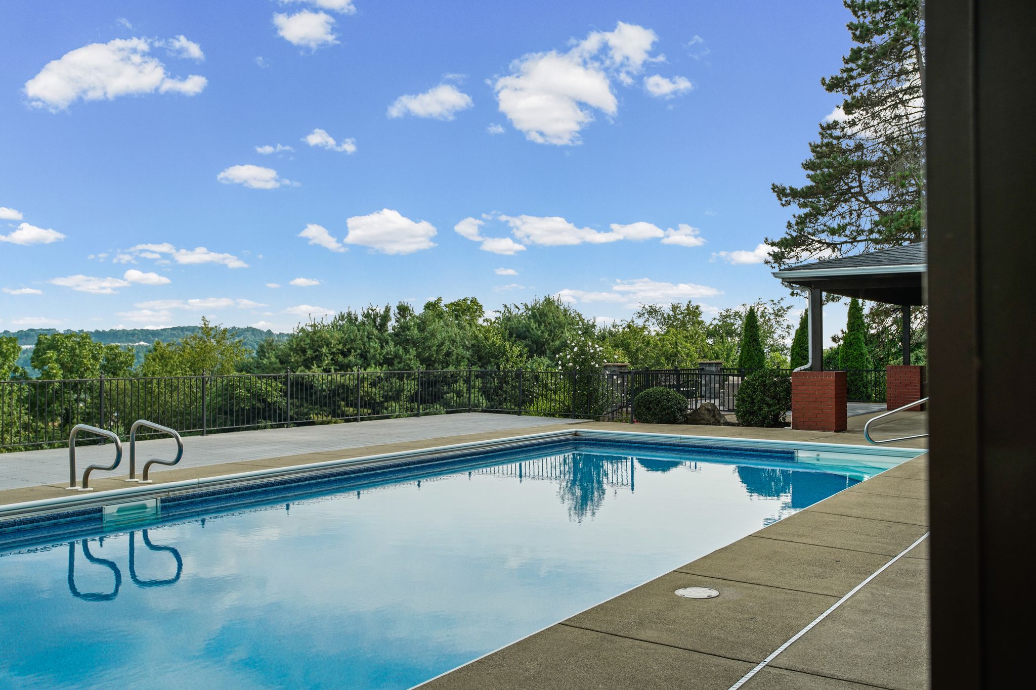  269 Garvinhurst Drive, Beaver, PA 15009 - 物件實景