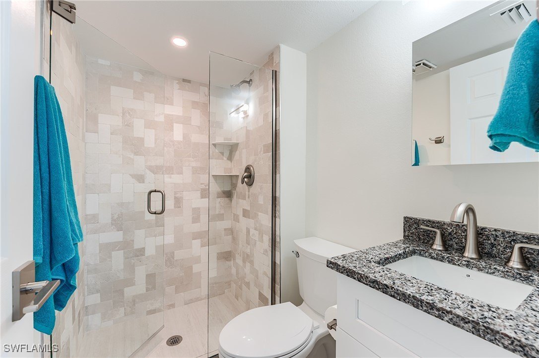 Fort Myers Beach, Florida, 33931, United States, 2 Bedrooms Bedrooms, ,2 BathroomsBathrooms,Residential,For Sale,1899957