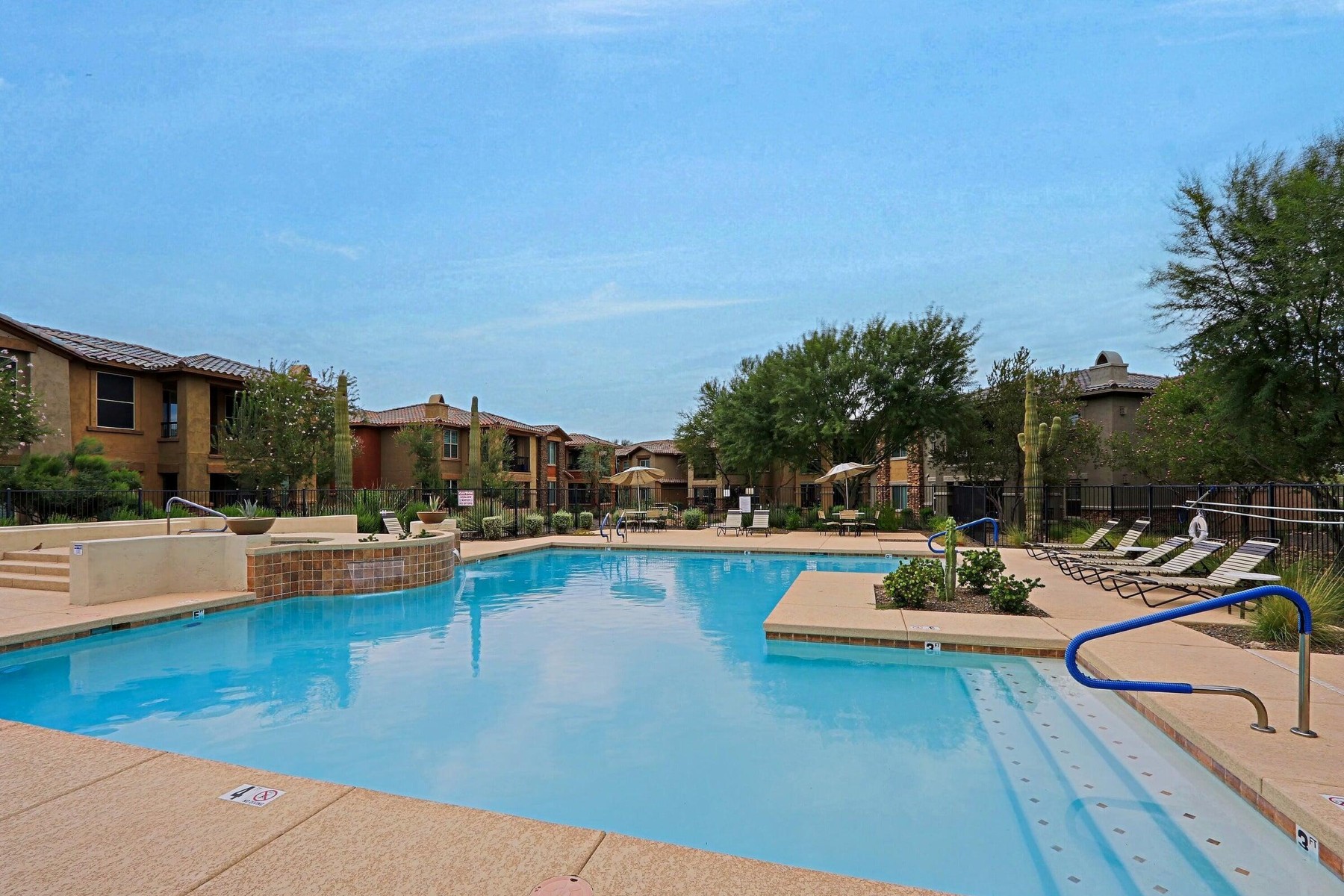  2425 W Bronco Butte Trail¦Phoenix, AZ - 物件實景