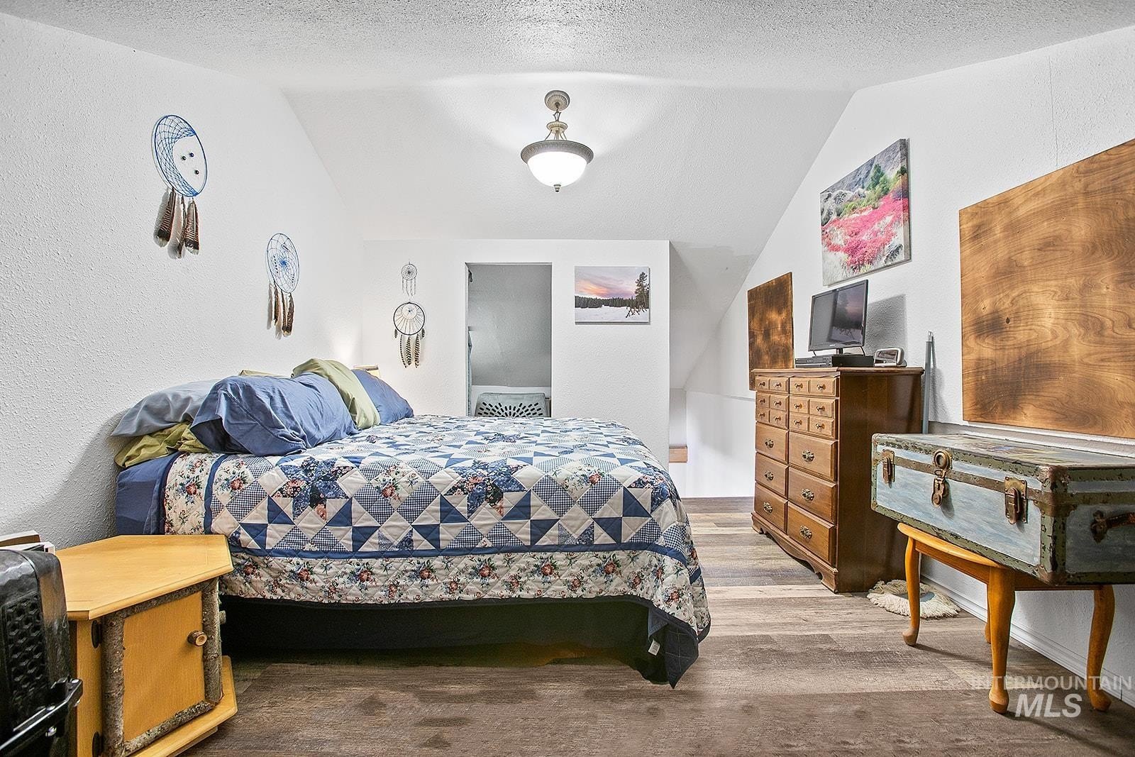 Winchester, Idaho, 83555, United States, 3 Bedrooms Bedrooms, ,1 BathroomBathrooms,Residential,For Sale,1977740