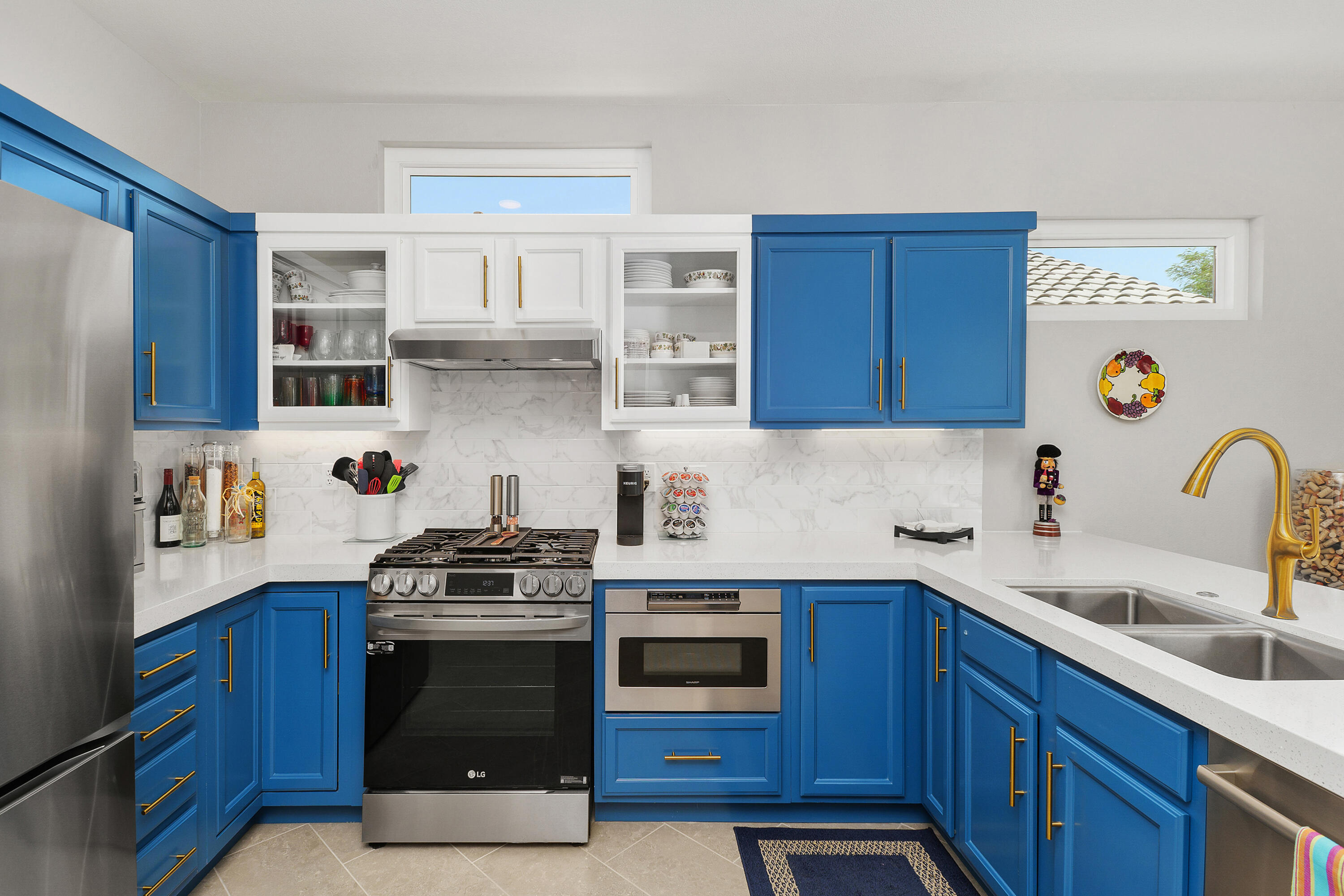 Palm Desert, California, 92211, United States, 2 Bedrooms Bedrooms, ,2 BathroomsBathrooms,Residential,For Sale,1955096