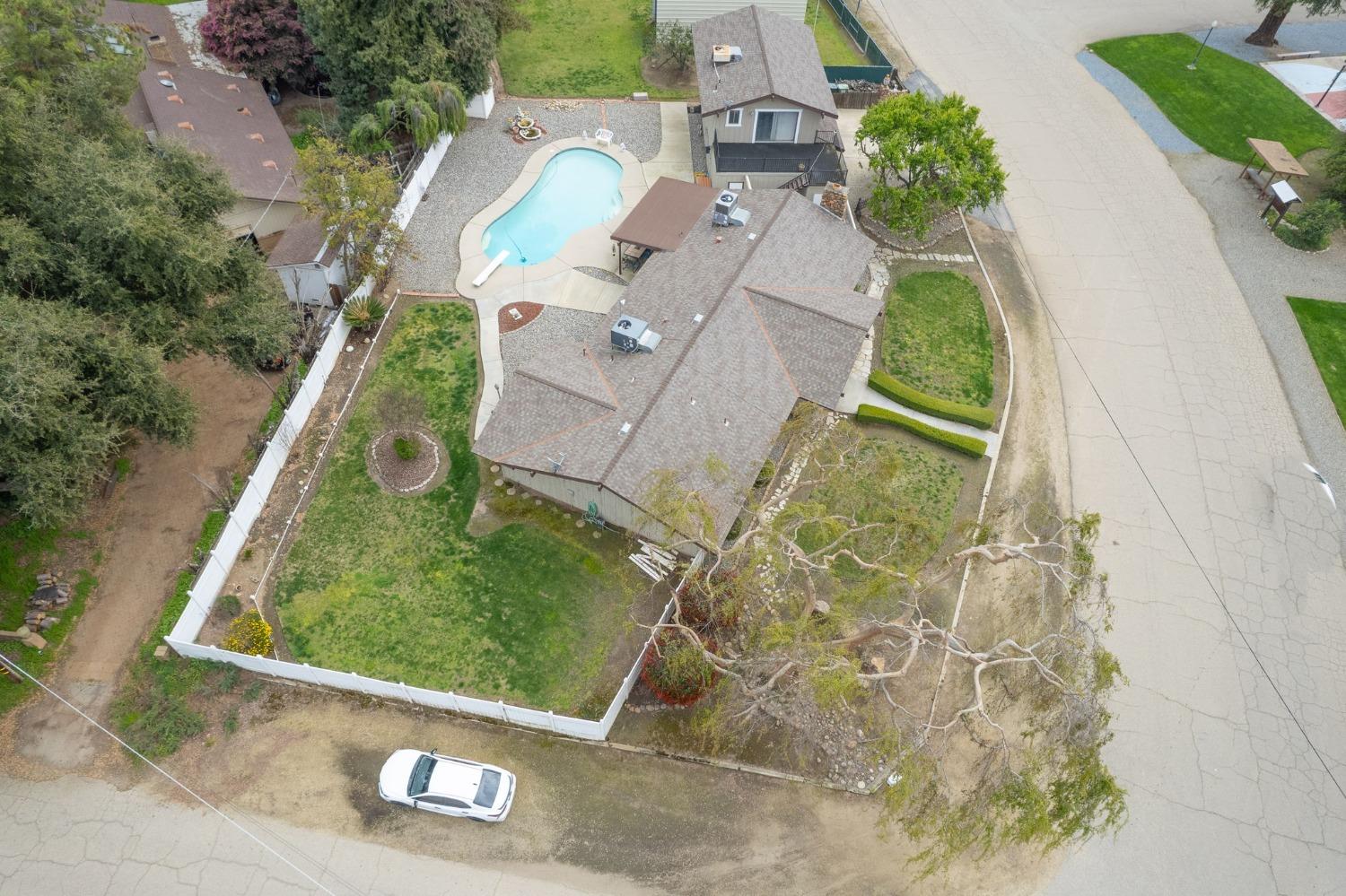 Sanger, California, 93657, United States, 4 Bedrooms Bedrooms, ,3 BathroomsBathrooms,Residential,For Sale,1897829