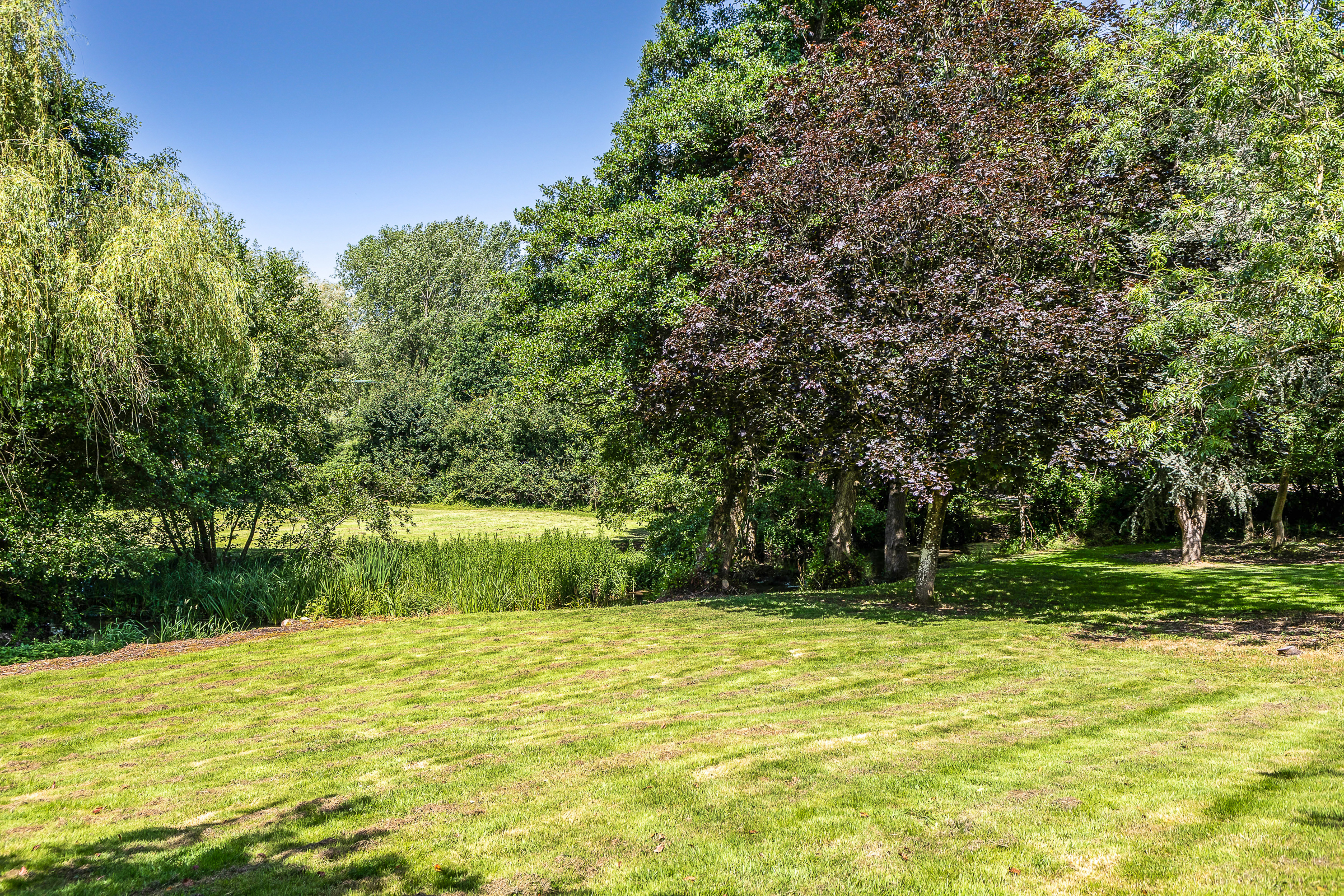  An exceptional Cotswold country property with planning consent for three barn co - 物件實景