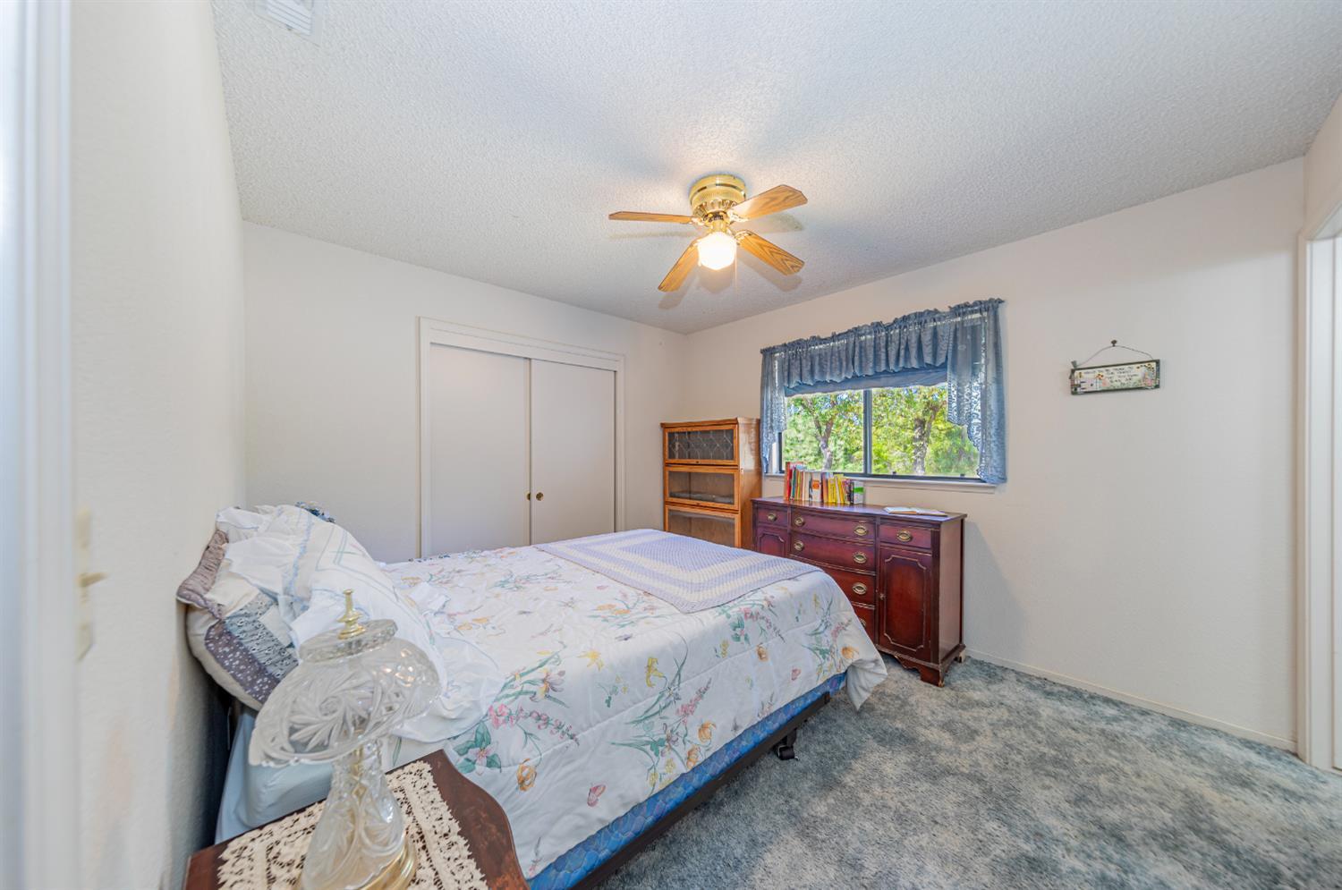 Oakhurst, California, 93644, United States, 4 Bedrooms Bedrooms, ,3 BathroomsBathrooms,Residential,For Sale,1974250