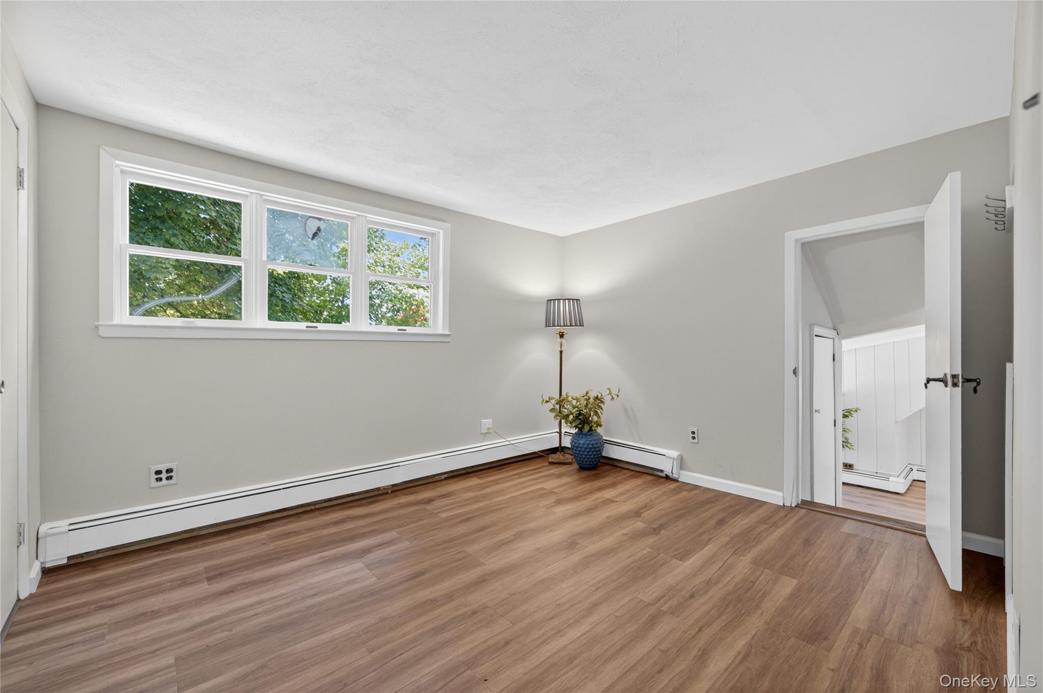  136 Lodge Avenue, Huntington Station, NY, 11746 - 物件實景