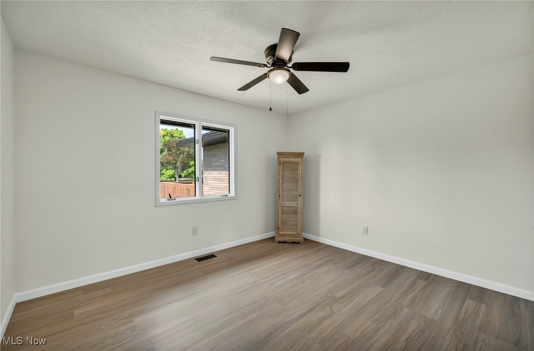 Medina, Ohio, 44256, United States, 4 Bedrooms Bedrooms, ,4 BathroomsBathrooms,Residential,For Sale,1957351