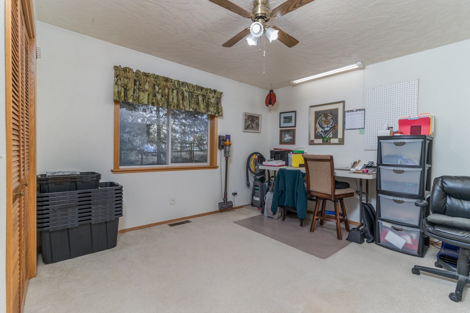 Moyie Springs, Idaho, 83845, United States, 4 Bedrooms Bedrooms, ,3 BathroomsBathrooms,Residential,For Sale,2033523