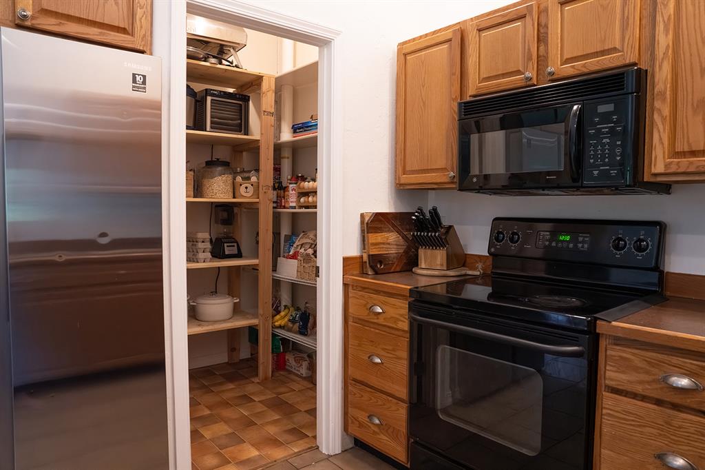 Kalispell, Montana, 59901, United States, 3 Bedrooms Bedrooms, ,3 BathroomsBathrooms,Residential,For Sale,2049347