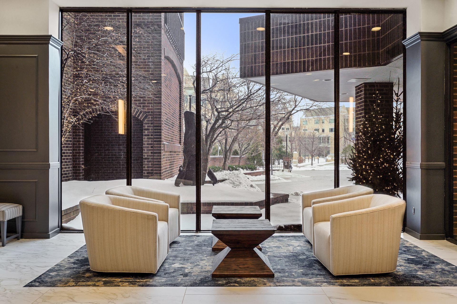 Minneapolis, Minnesota, 55403, United States, 2 Bedrooms Bedrooms, ,1 BathroomBathrooms,Residential,For Sale,1829145