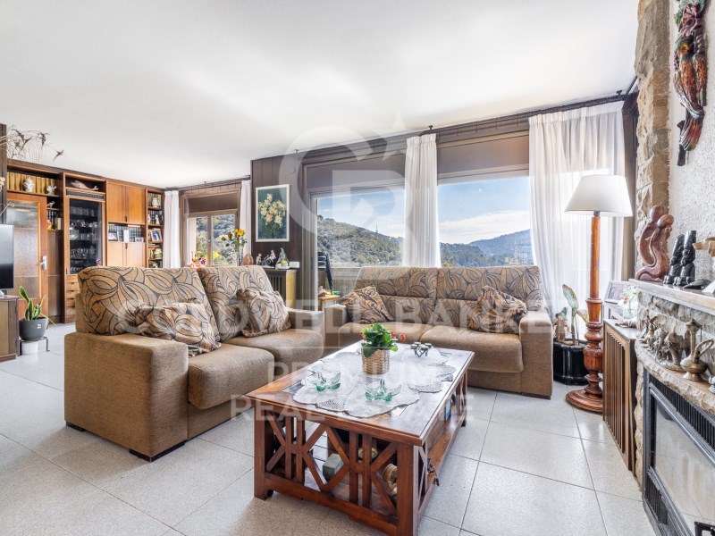 Sant Cugat del Vallès, Catalonia, ES, 5 Bedrooms Bedrooms, ,2 BathroomsBathrooms,Residential,For Sale,1759701