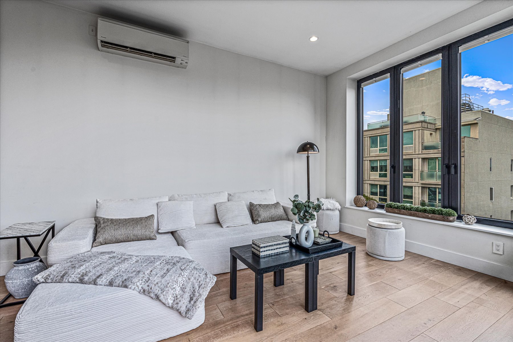  26-33 28th Street #4A, Astoria, NY, 11102 - 物件實景