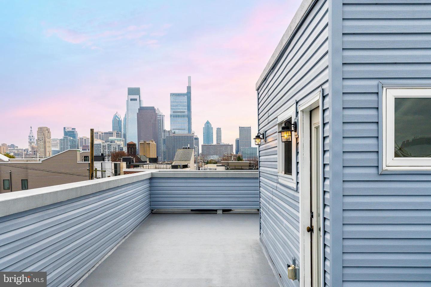 Philadelphia, Pennsylvania, 19130, United States, 3 Bedrooms Bedrooms, ,3 BathroomsBathrooms,Residential,For Sale,2001653