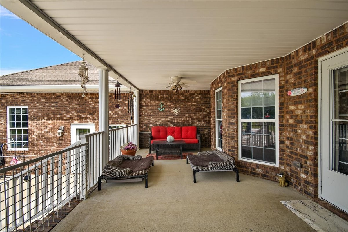 Bell Buckle, Tennessee, 37020, United States, 3 Bedrooms Bedrooms, ,3 BathroomsBathrooms,Residential,For Sale,1898483