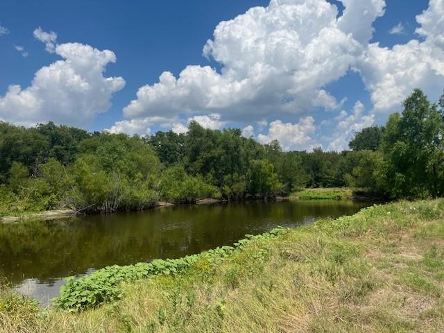 Commerce, Texas, 75428, United States, 7 Bedrooms Bedrooms, ,6 BathroomsBathrooms,Residential,For Sale,1984183