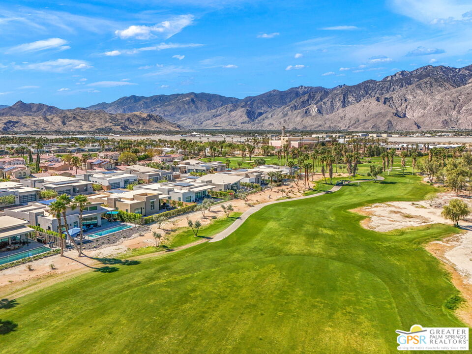 Palm Springs, California, 92262, United States, 3 Bedrooms Bedrooms, ,3 BathroomsBathrooms,Residential,For Sale,1903591