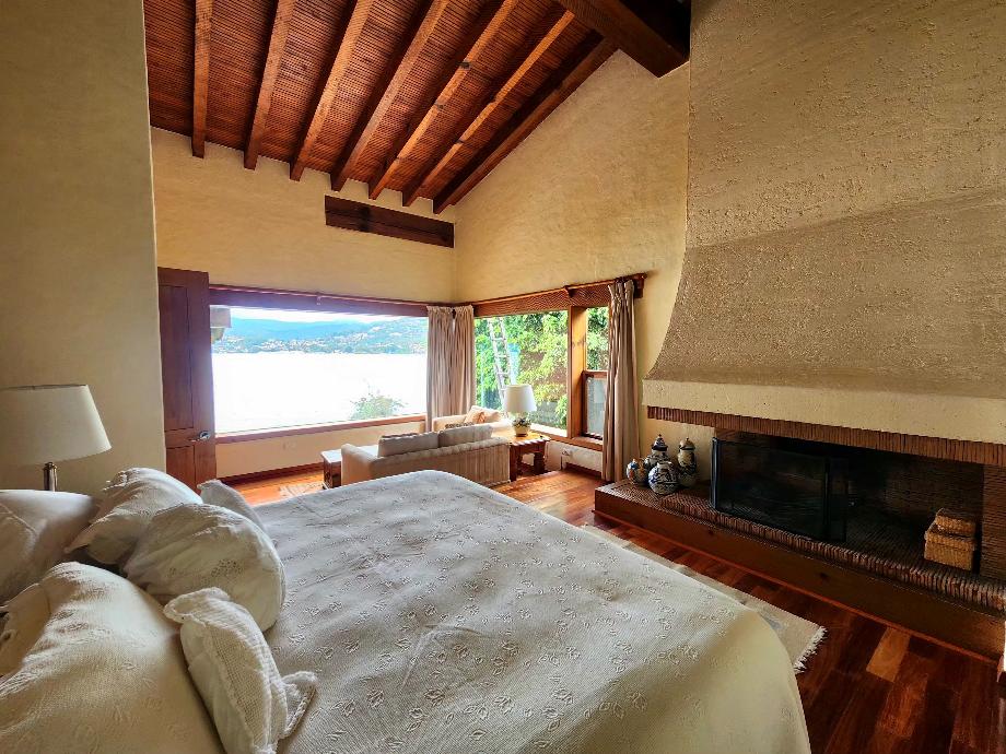 Valle de Bravo, Estado de méxico, 51200, Mexico, 4 Bedrooms Bedrooms, ,4 BathroomsBathrooms,Residential,For Sale,1998438