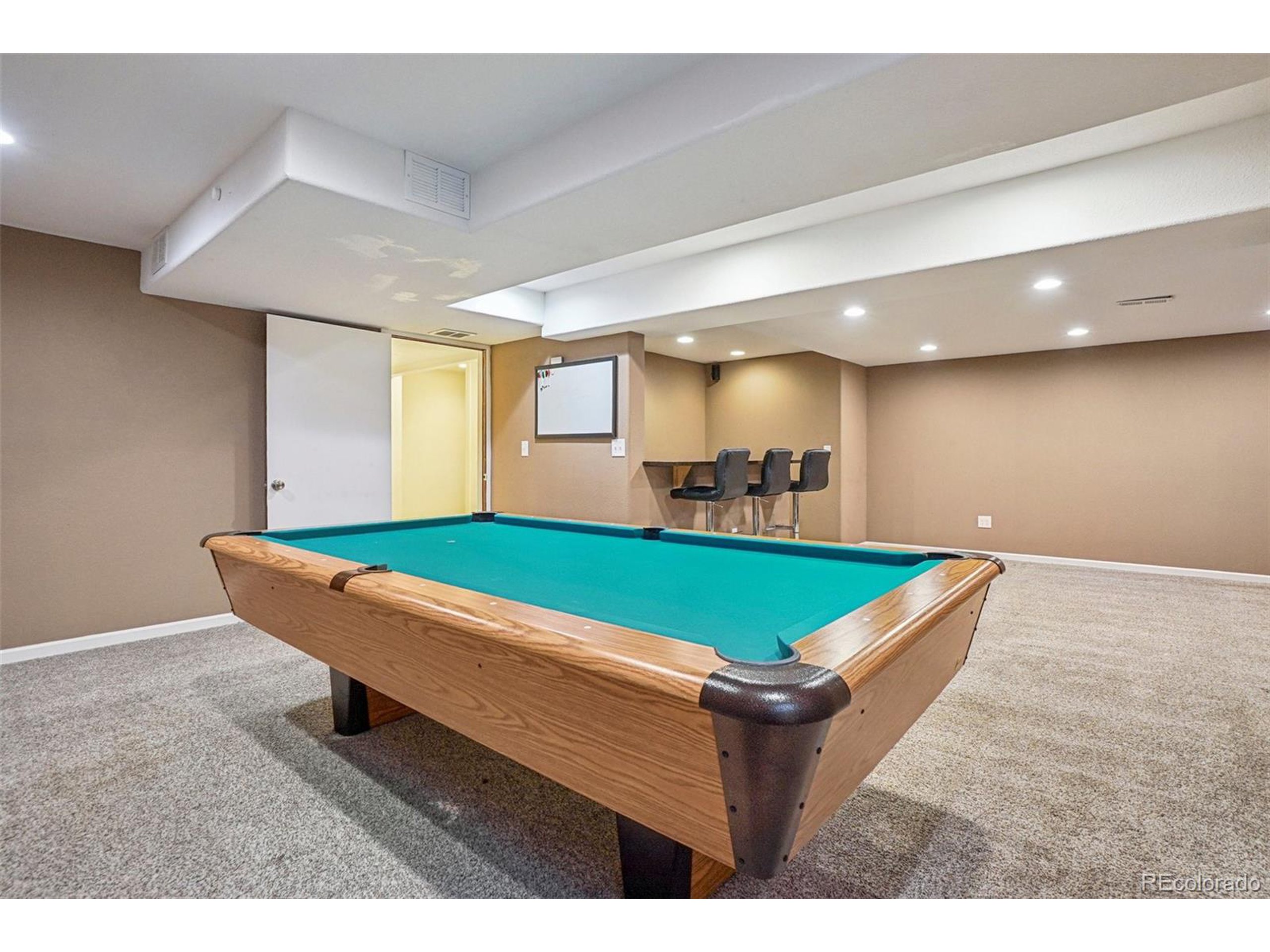 Louisville, Colorado, 80027, United States, 5 Bedrooms Bedrooms, ,1 BathroomBathrooms,Residential,For Sale,1910373