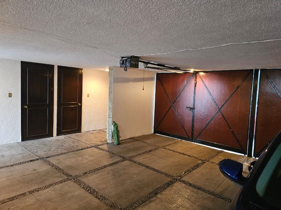 Coyoacán, Ciudad de México, 04310, Mexico, 4 Bedrooms Bedrooms, ,4 BathroomsBathrooms,Residential,For Sale,1692379