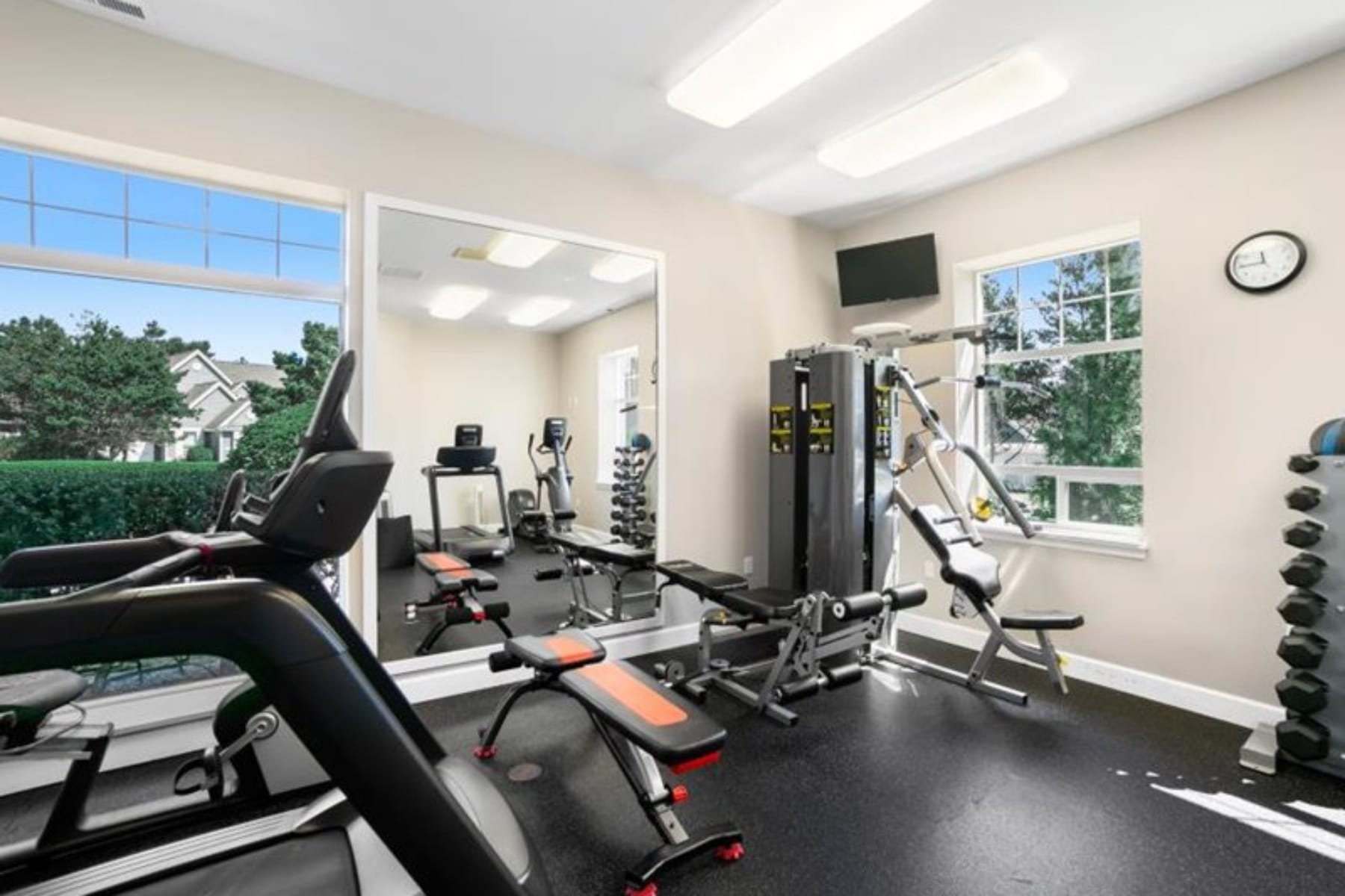  220 SW 61ST ST South Beach, OR 97366 - 物件實景